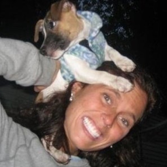 Posh Ambassador Andrea & her 🐶🐶 assistants! - Picture 4 of 7